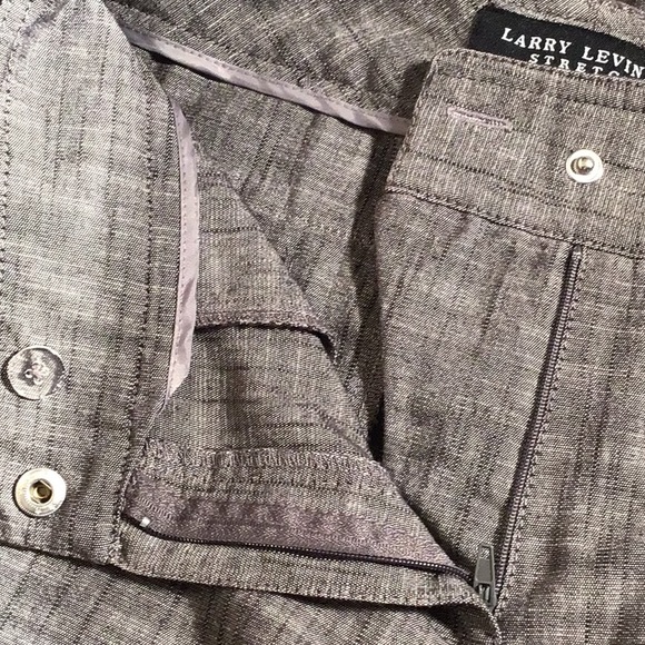 Larry Levine stretch Capri pants gray with side pockets 8 - Picture 7 of 7